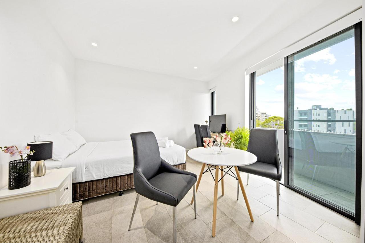 Studio For Long Term Tenants In Strathfield Cbd Сидней Экстерьер фото