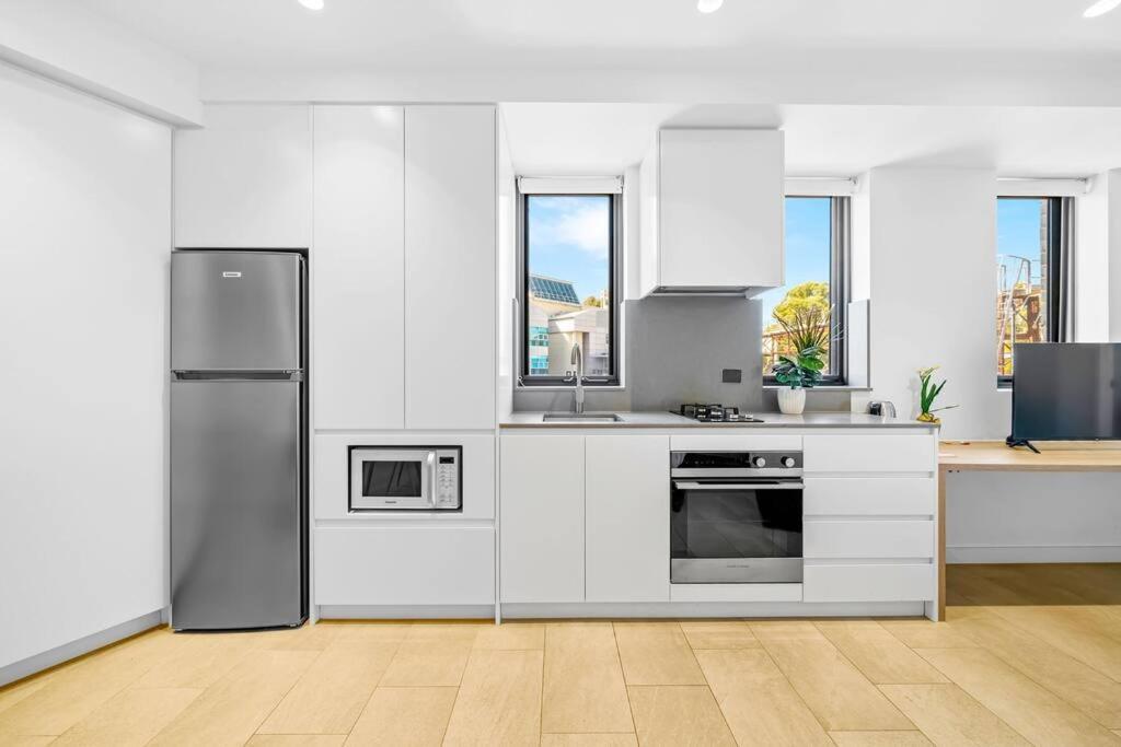Studio For Long Term Tenants In Strathfield Cbd Сидней Экстерьер фото